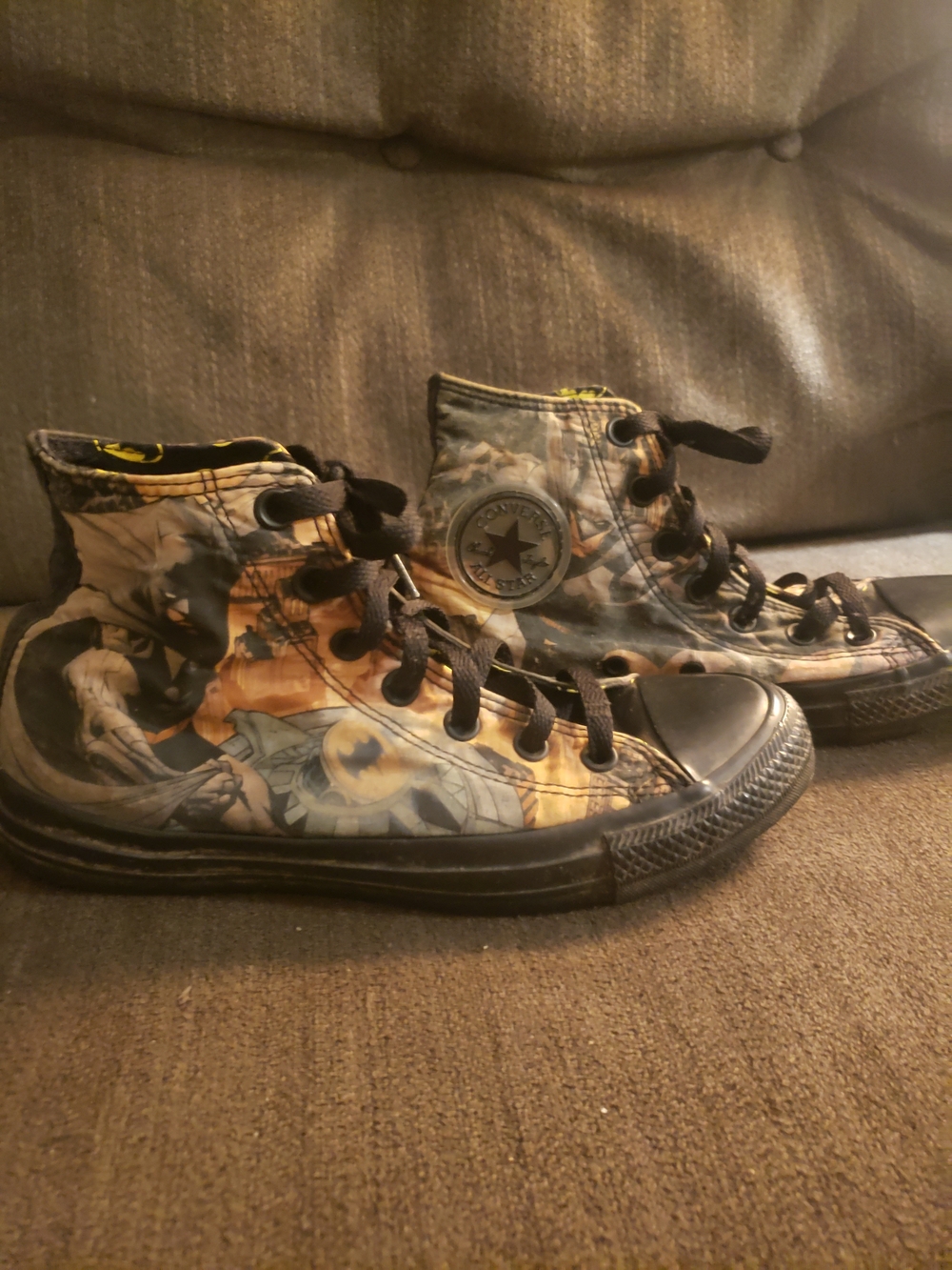 Converse Batman High-Top Sneakers Unisex Size Men's 6 Women's 8